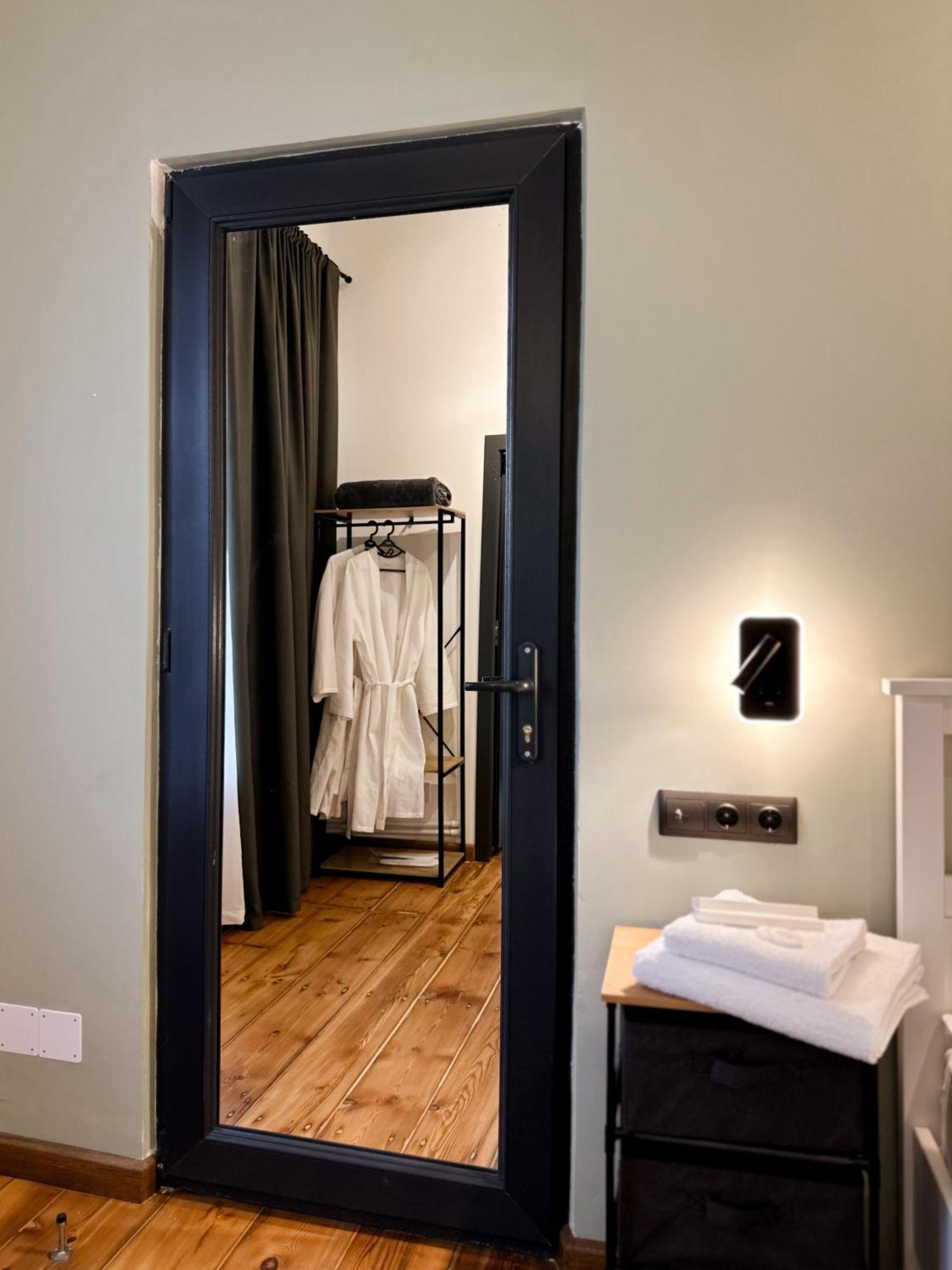 Tiroents Hotel Gyumri Eksteriør bilde