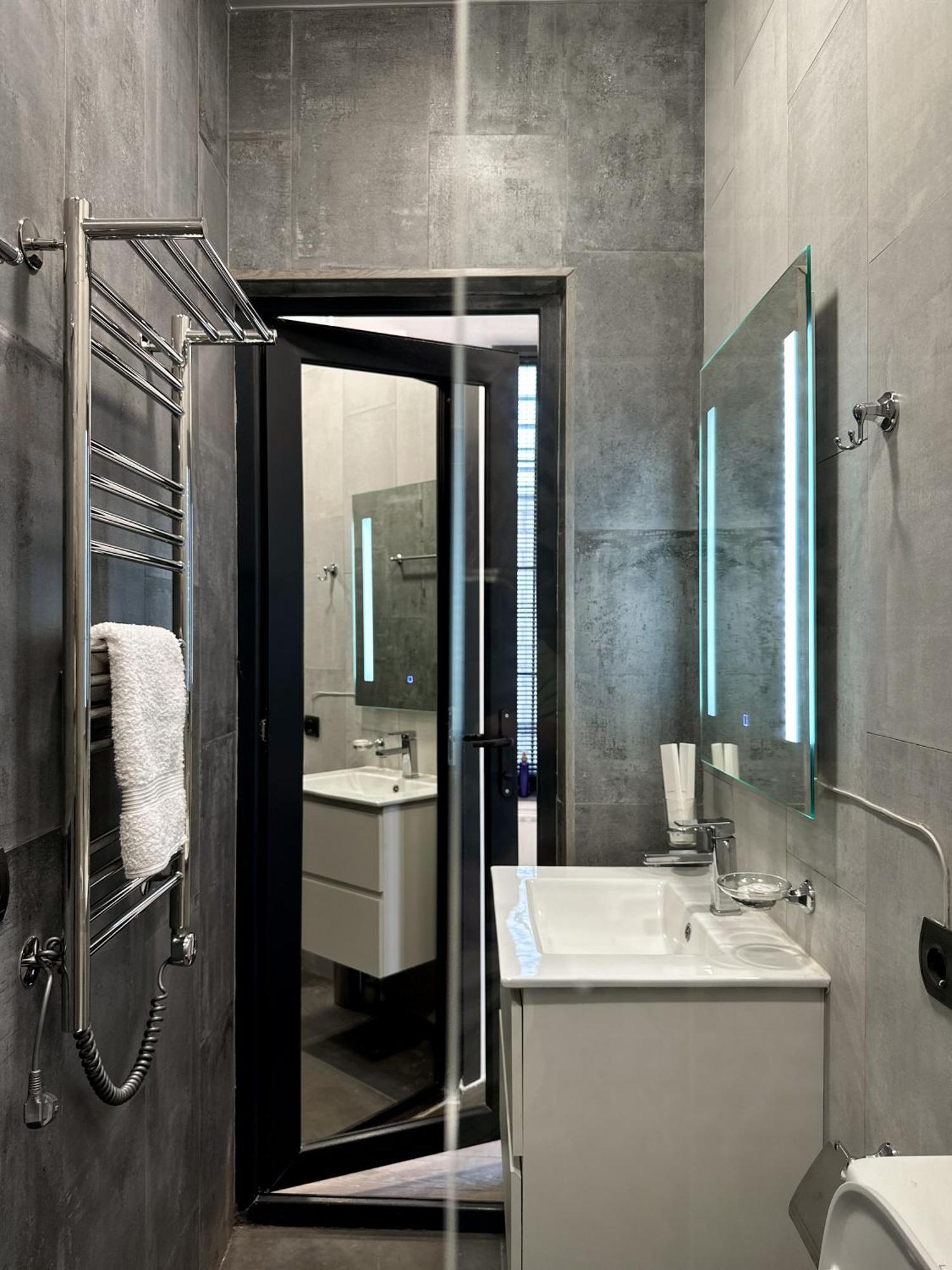 Tiroents Hotel Gyumri Eksteriør bilde